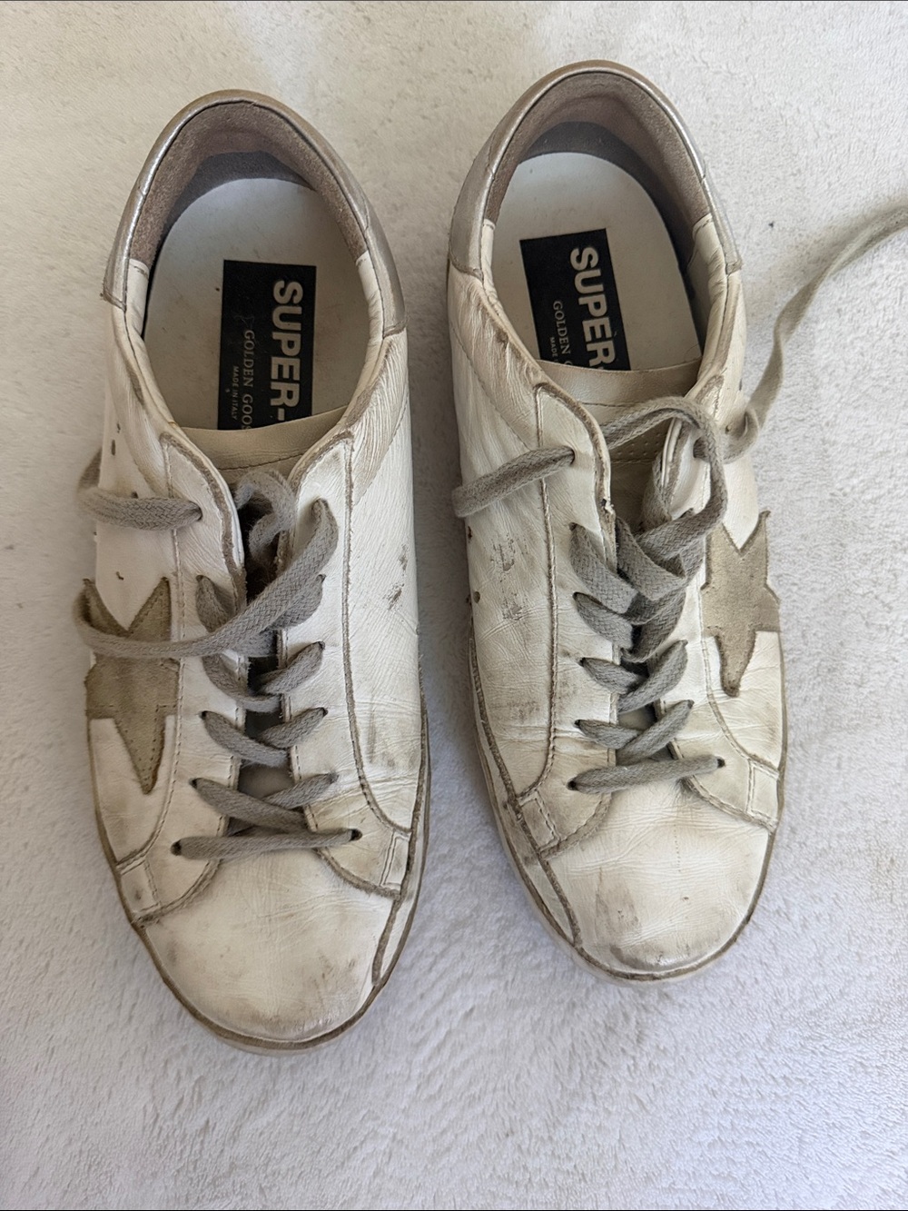 Golden Goose Women's White Leather Sneakers with Gray Star